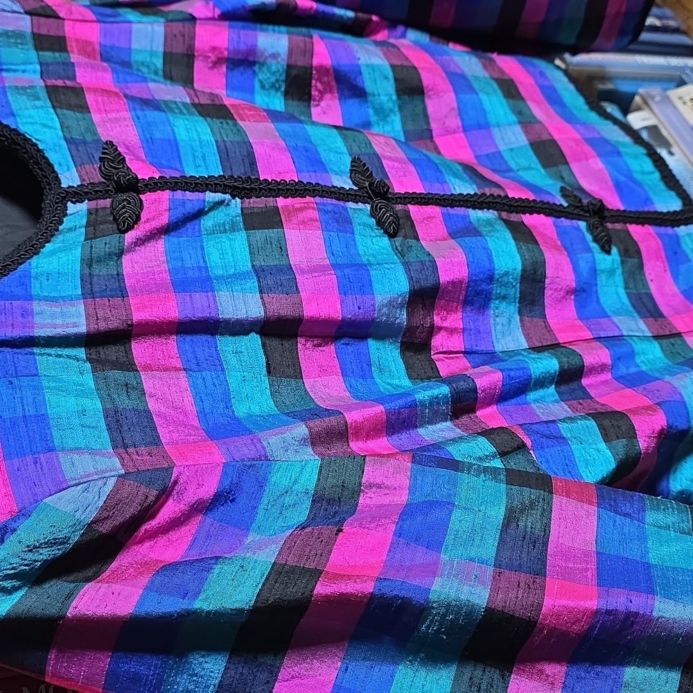 VINTAGE Maggy London 100% Silk Taffeta Plaid Jacket - Picture 4 of 10